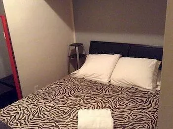 Times Square Apartment New York